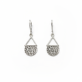 Boucles d'oreilles flore chapeautée - fond blanc
