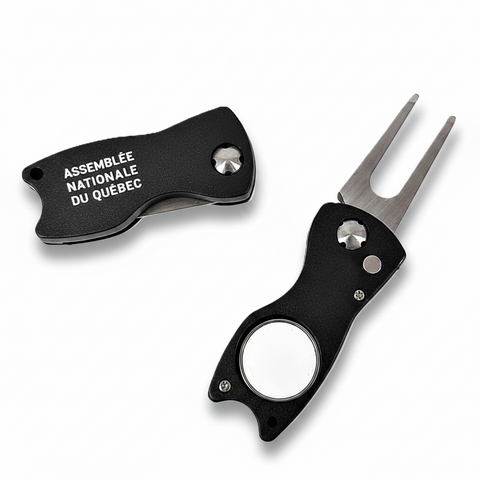 Fourchette rétractable avec marqueur de balle pour le golf