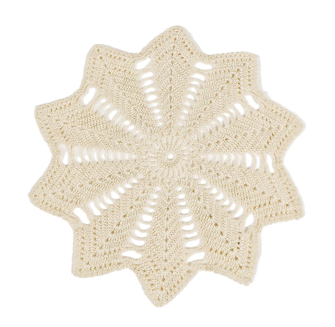 Napperon en tricot fin