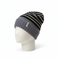 Tuque noire rayée sur mannequin